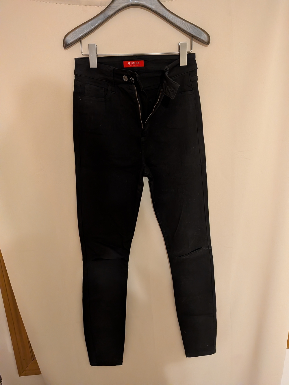 GUESS Black High-Rise Skinny Jeans